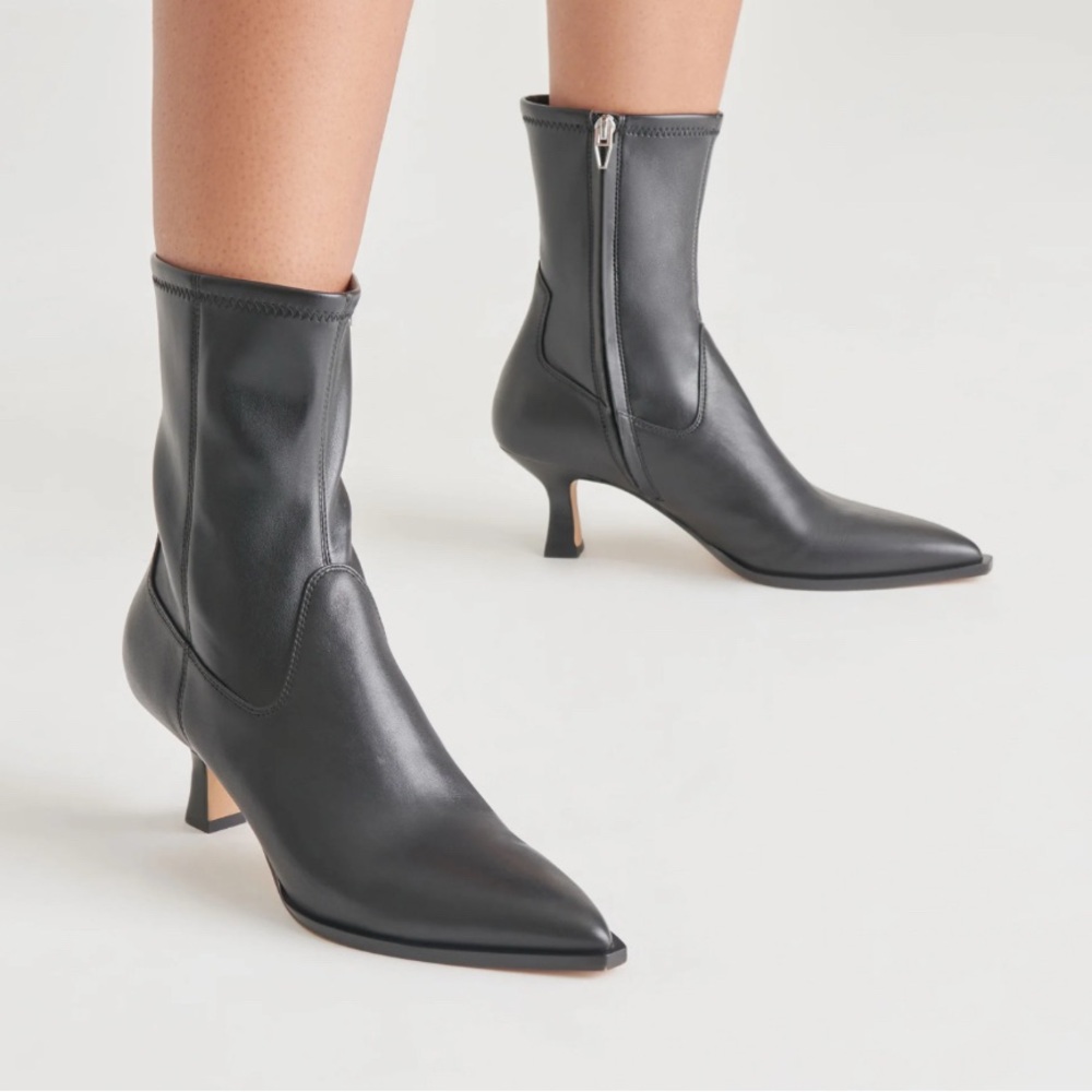 Dolce Vita Arya Boots – Black Leather (Size 6)